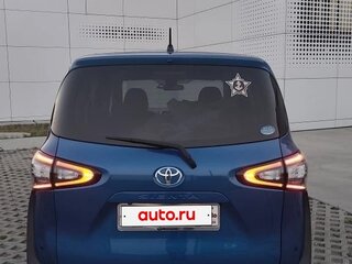 2017 Toyota Sienta II, синий, 1100000 рублей, вид 5