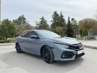 2018 Honda Civic X, серый, 1899999 рублей, вид 3