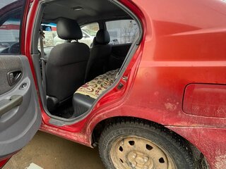 2001 Hyundai Accent II, красный, 150000 рублей, вид 3