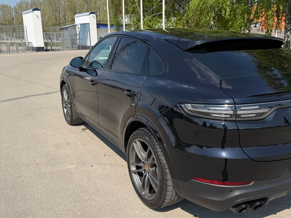 2020 Porsche Cayenne Coupé III, чёрный, 9650000 рублей - вид 7