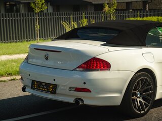 2005 BMW 6 серии 645i II (E63/E64), белый, 1400000 рублей, вид 5