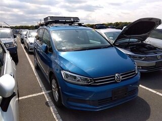 2016 Volkswagen Touran II, голубой, 1400000 рублей, вид 3