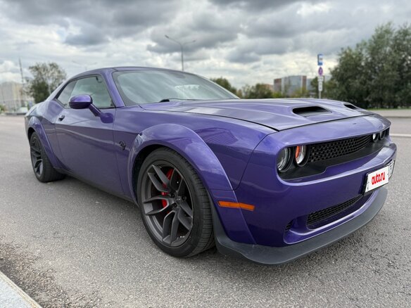 2019 Dodge Challenger SRT Hellcat Widebody III Рестайлинг 2, фиолетовый, 9000000 рублей - вид 2
