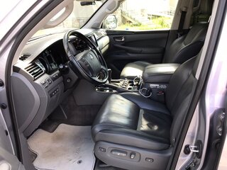 2009 Lexus LX 570 III, серебристый, 3333333 рублей, вид 5