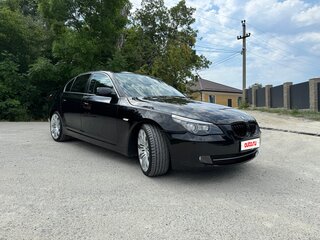 2007 BMW 5 серии 525i V (E60/E61) Рестайлинг, чёрный, 1777777 рублей, вид 3
