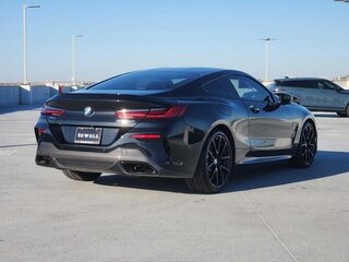 2023 BMW 8 серии M850i xDrive II (G14/G15/G16) Рестайлинг, чёрный, 16851380 рублей, вид 4