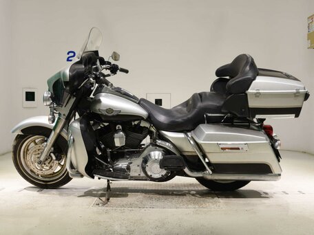 2003 Harley-Davidson Electra Glide, серебристый, 777000 рублей, вид 1