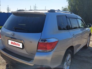 2011 Toyota Highlander II (XU40) Рестайлинг, серебристый, 1800000 рублей, вид 5