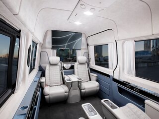2026 Mercedes-Benz Sprinter, чёрный, 41500000 рублей, вид 2