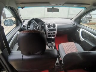 2011 Renault Sandero I, чёрный, 550000 рублей, вид 3