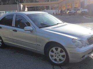 2001 Mercedes-Benz C-Класс 200 II (W203), серебристый, 550000 рублей, вид 3