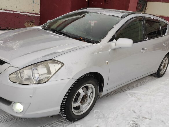 2002 Toyota Caldina III, серебристый, 870000 рублей