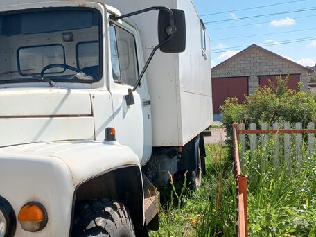 2003 ГАЗ 3308, белый, 1300000 рублей, вид 3