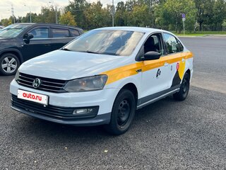 2017 Volkswagen Polo V Рестайлинг, белый, 442000 рублей, вид 1