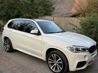 2013 BMW X5 30d III (F15), белый, 3300000 рублей, вид 1