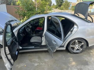 2005 Mercedes-Benz C-Класс 230 II (W203) Рестайлинг, серебристый, 630000 рублей, вид 5