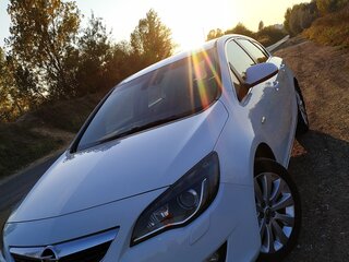 2011 Opel Astra J, белый, 914124 рублей, вид 4