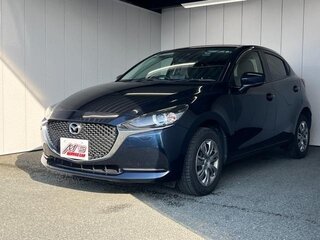 2022 Mazda 2 III (DJ) Рестайлинг, чёрный, 915000 рублей, вид 3