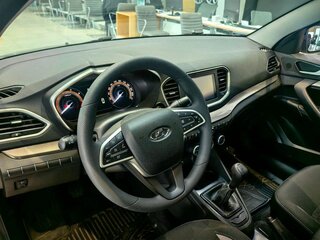 2026 Lada (ВАЗ) Vesta I Рестайлинг (NG), серебристый, 1687950 рублей, вид 5