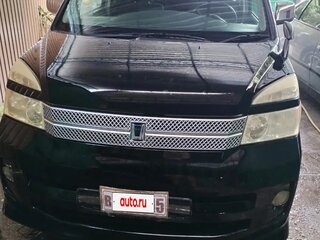 2007 Toyota Voxy I (R60), чёрный, 480000 рублей, вид 3