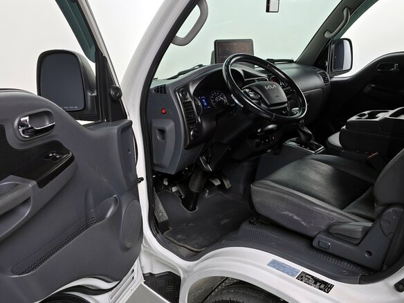 2024 Kia Bongo, белый, 3043000 рублей - вид 16