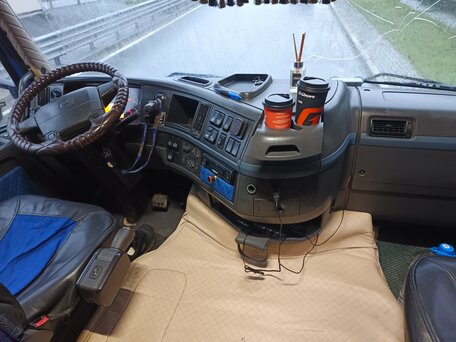 2007 Volvo FH, синий, 5200000 рублей, вид 4