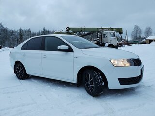 2018 Skoda Rapid I Рестайлинг, белый, 1345000 рублей, вид 4