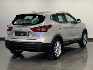 2019 Nissan Qashqai II Рестайлинг, серебристый, 1700000 рублей, вид 3