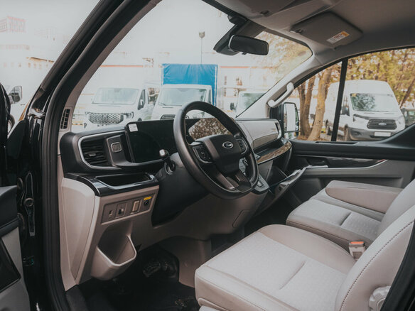 2025 Ford Transit, чёрный, 6500000 рублей - вид 9