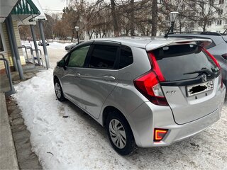 2015 Honda Fit III, серебристый, 1200000 рублей, вид 5