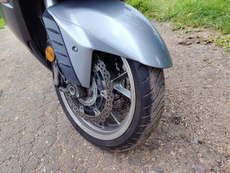 2007 Kawasaki GTR 1400 (Concours 14), серый, 600000 рублей, вид 5