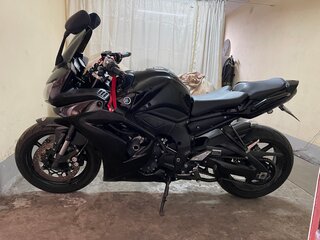 2011 Yamaha FZ1, чёрный, 550000 рублей, вид 1