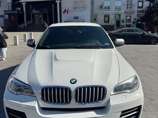 2013 BMW X6 M50d I (E71) Рестайлинг, белый, 2600000 рублей, вид 2