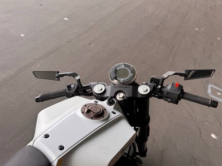 2018 Husqvarna Vitpilen 401, белый, 500000 рублей, вид 4