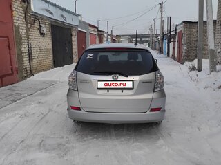 2011 Honda Fit Shuttle I, белый, 815000 рублей, вид 4