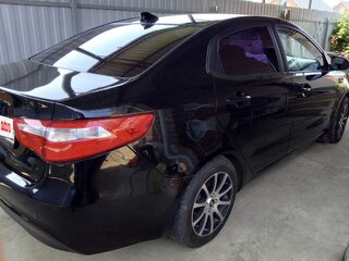 2014 Kia Rio 6-speed III, чёрный, 1138000 рублей, вид 5