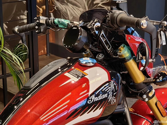 2025 Indian Scout, пурпурный, 2550000 рублей - вид 17