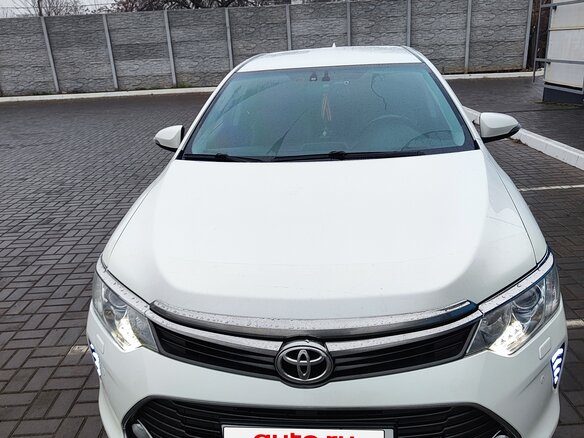 2015 Toyota Camry VII (XV50) Рестайлинг, белый, 2200000 рублей - вид 4