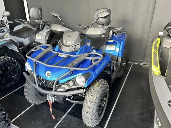 2022 BRP Can-Am Outlander 570, синий, 1041600 рублей