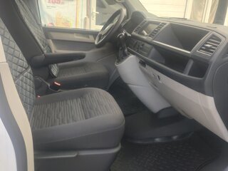 2020 Volkswagen Caravelle T6, белый, 3000000 рублей, вид 3