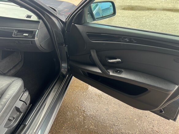 2008 BMW 5 серии 530i V (E60/E61) Рестайлинг, серый, 1090000 рублей - вид 14