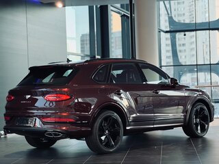 2022 Bentley Bentayga I Рестайлинг, пурпурный, 36900000 рублей, вид 3