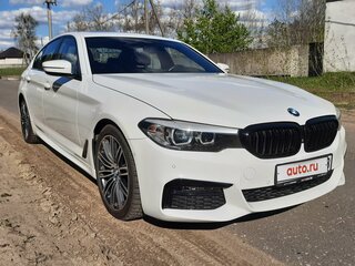 2019 BMW 5 серии 530i VII (G30/G31/G38), белый, 3950000 рублей, вид 2