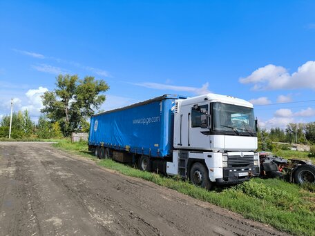 2000 Renault Magnum, белый, 1420000 рублей, вид 1