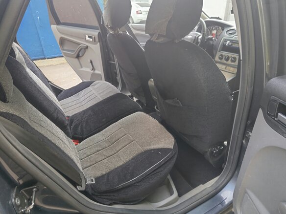 2010 Ford Focus II Рестайлинг, серый, 300000 рублей - вид 15