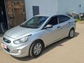 2013 Hyundai Solaris I, серебристый, 833000 рублей