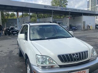 2002 Lexus RX 300 I, белый, 660000 рублей, вид 2