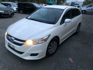 2010 Honda Stream II Рестайлинг, белый, 1520000 рублей, вид 5