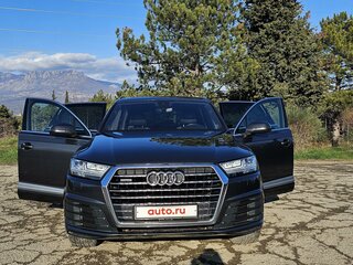 2016 Audi Q7 II (4M), серый, 4400000 рублей, вид 4