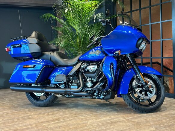 2024 Harley-Davidson Road Glide Limited, синий, 4350000 рублей